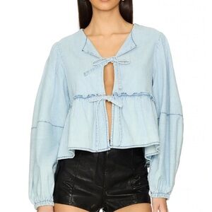 FREE PEOPLE Women’s LARGE Denim Brunch Babe Blouse in Light Tint Wash CP25